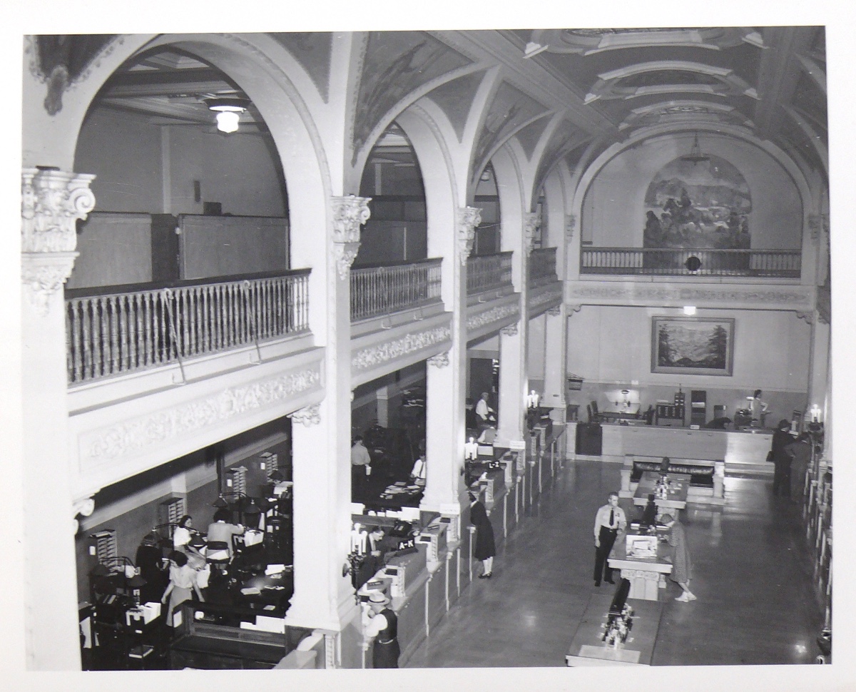 Citizen's National Trust & Savings interior, -Photographer unknown, -Archive of the Tasca Estate