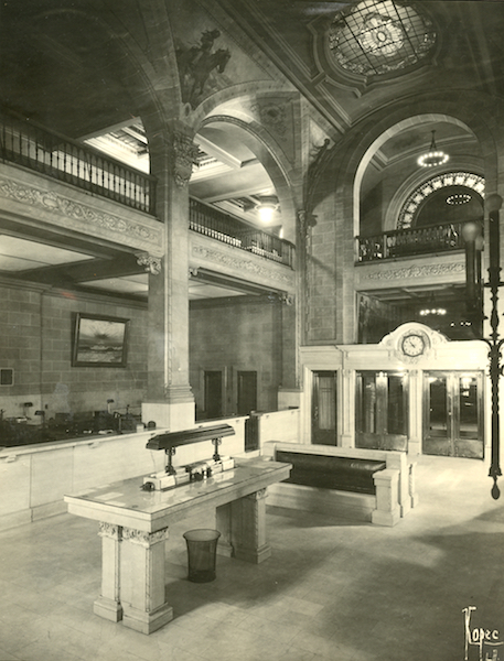 Citizen's National Trust & Savings interior, -Kopek Photography, 1920, -Archive of the Tasca Estate